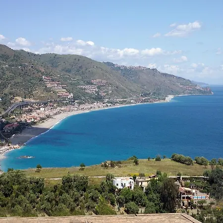 Appartamento Milly House Letojanni